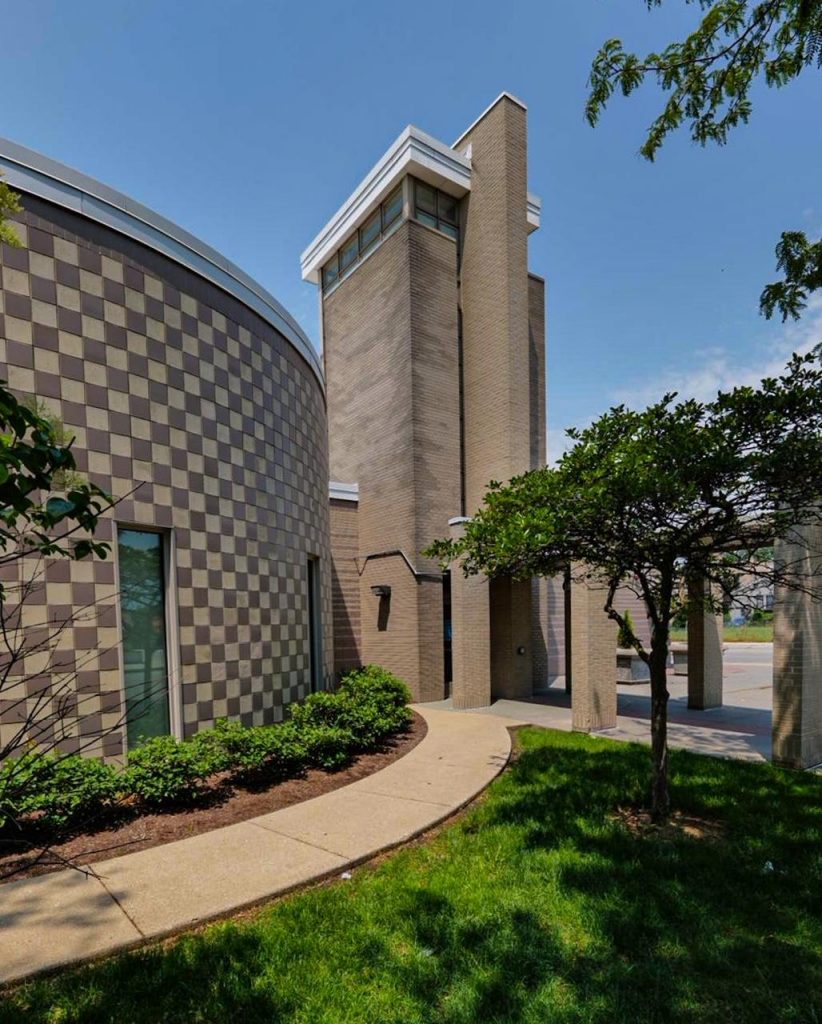 The Architecture of Chicago’s West Side with Sun-Times architecture critic Lee Bey